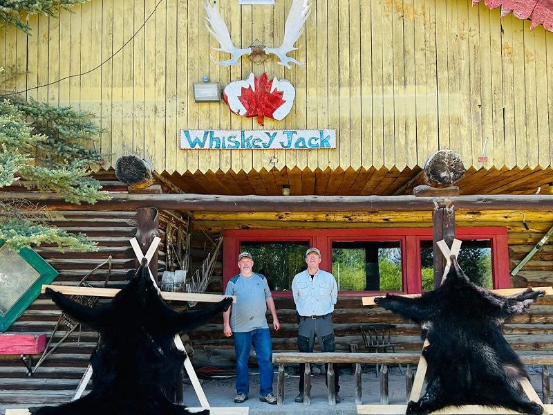 Hunting-Cabin Hunting-Cabin